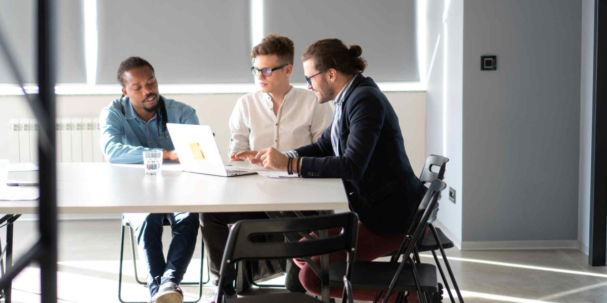 What Challenges Might You Face Opening a UAE Bank Account?