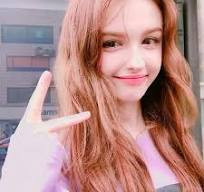 Laura Jones Profile Picture