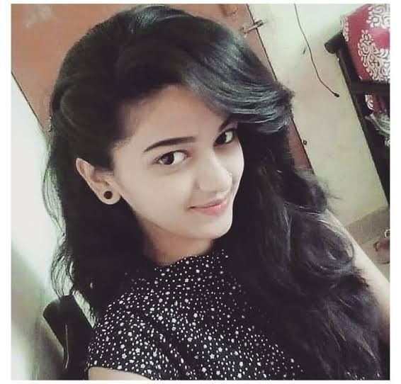 Azma Khan Profile Picture
